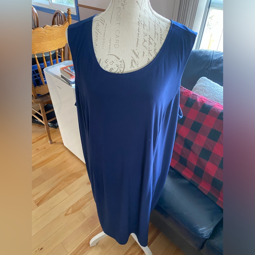 Beautiful navy blue dress - size 2X
